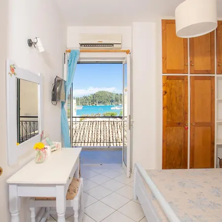 Tzitzifia * Nydri (Lefkada)