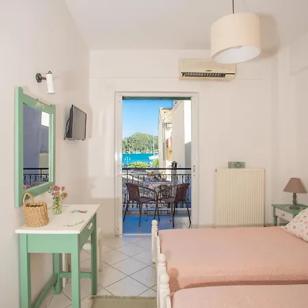 Apartment Tzitzifia Nydri (Lefkada)